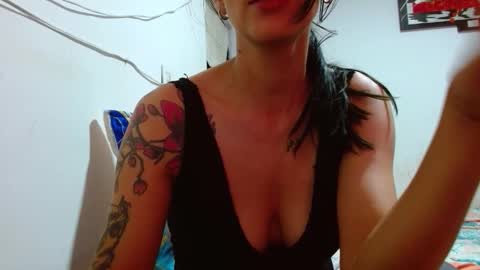 sexmilkdirty online show from September 11, 10:00 pm