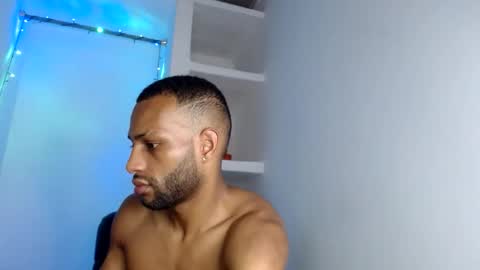 STIIV G online show from April 7, 7:05 pm