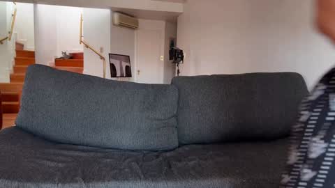 Andrea online show from December 20, 6:59 pm