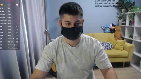 Tommy online show from April 9, 8:53 am