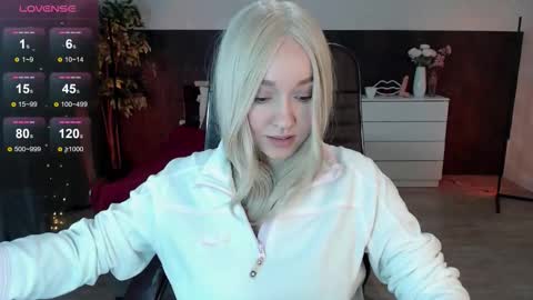 Snapshot of sexy_alexxia chatting on October 19, 6:07 am Alexia online show from October 19, 6:07 am