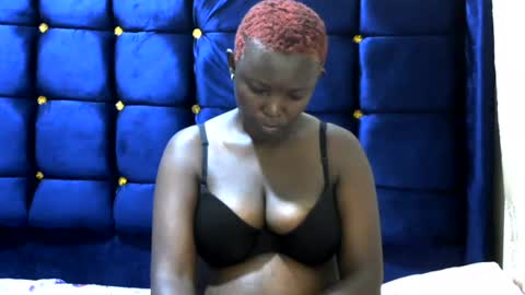 sexy_bigass042 online show from July 2, 3:15 am
