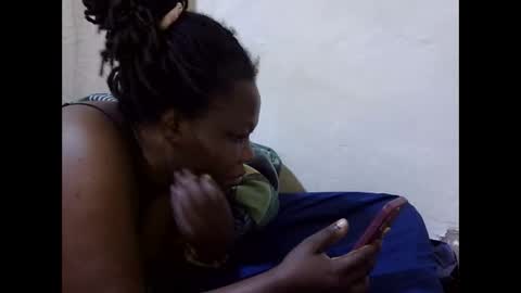 Snapshot of sexy_ebony254 chatting on October 21, 7:13 am sexy_ebony254 online show from October 21, 7:13 am