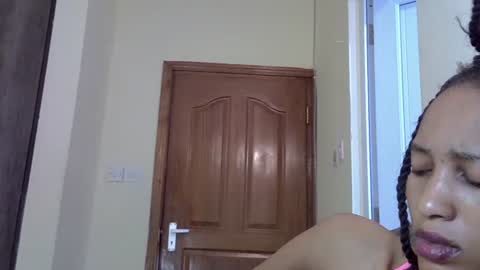 Snapshot of sexy_janny chatting on October 22, 4:37 am Janny online show from October 22, 4:37 am