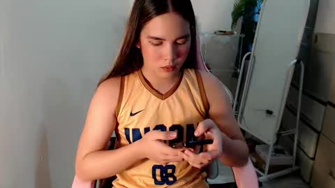 Snapshot of sexy_jasmin08 chatting on October 16, 5:07 am sexy_jasmin08 online show from October 16, 5:07 am