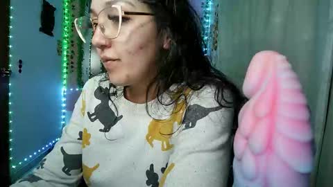 sexy lolas online show from October 27, 7:30 am