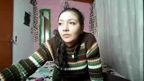 sexy lolas online show from January 12, 3:13 am