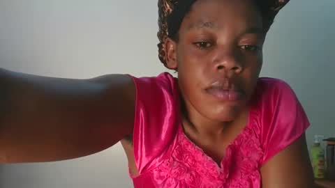 sexy_lyna online show from December 15, 6:37 pm