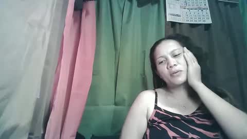 sexy_zapphire2024 online show from January 4, 12:48 am