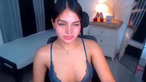 YOUR MISTRESS GODDESSS ADRIANA online show from February 6, 4:21 am