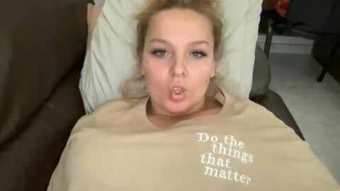 ALAYA  online show from December 22, 12:01 pm