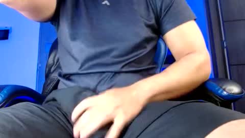 Iker online show from June 8, 2:29 pm