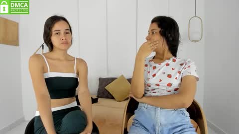 chanell and yina online show from January 18, 2:37 pm