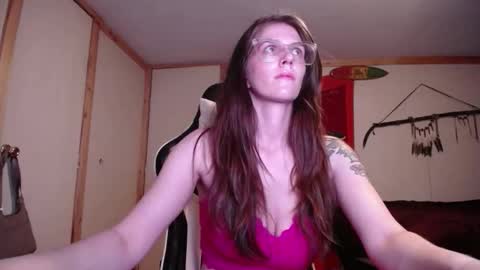 Austin and Megan online show from November 27, 6:43 am