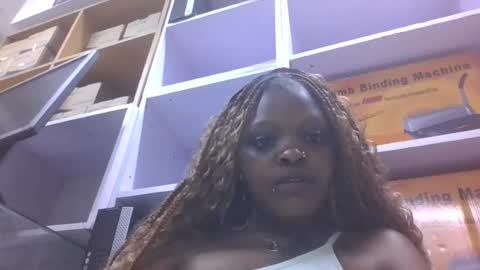 sexydee101436 online show from June 19, 11:05 am