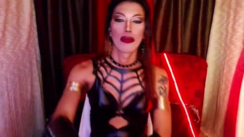 Devine online show from July 24, 2:09 am