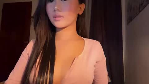 sexyhotangelyn online show from December 18, 6:41 am