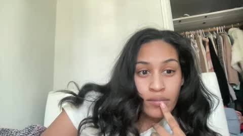 Jenny online show from November 17, 5:15 pm