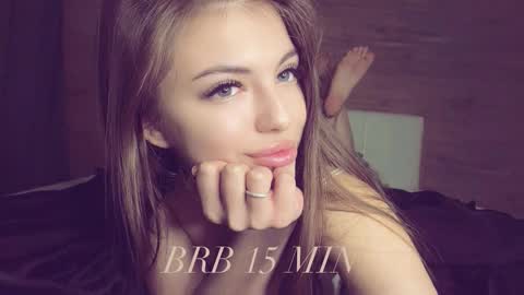 arya online show from October 3, 8:06 pm