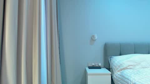 SexyMyMeow online show from December 15, 5:58 am