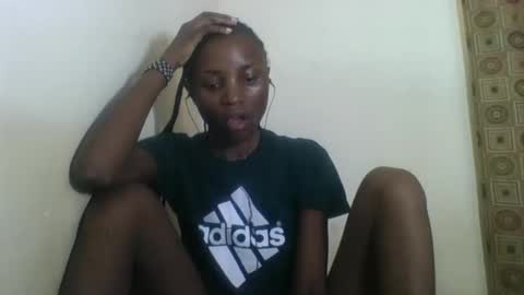 VIVIAN online show from March 11, 6:19 am