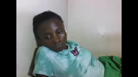 VIVIAN online show from February 19, 8:10 pm