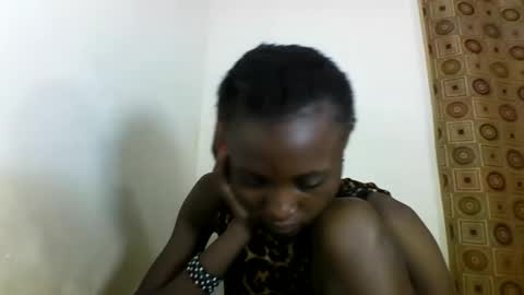 VIVIAN online show from February 23, 8:49 am