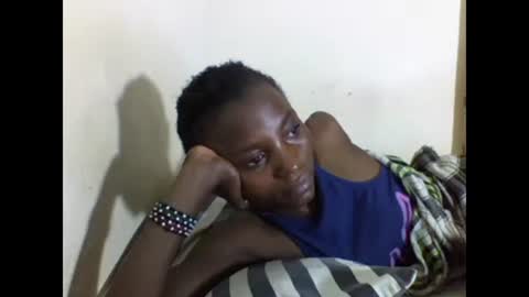 VIVIAN online show from March 2, 9:43 pm