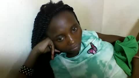 VIVIAN online show from February 19, 12:11 pm