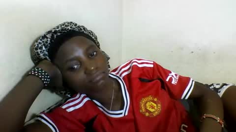 VIVIAN online show from February 21, 8:51 am