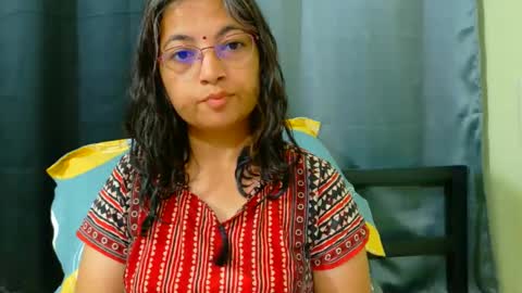 Snapshot of sexyniharika chatting on October 9, 1:38 pm Niharika online show from October 9, 1:38 pm