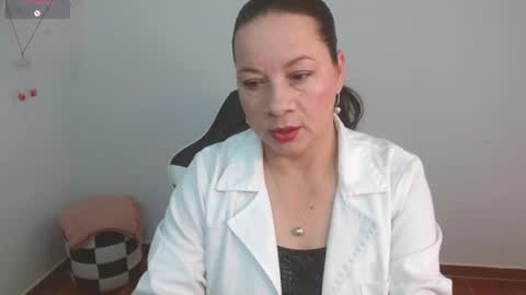 Sexy Psychologist online show from July 9, 8:35 pm