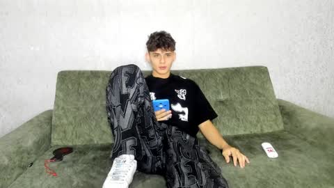 MATIAS-18   THIAHO -18  MAX-19  NICOKALY-19  CAIN-19   MOD ESTEBAN online show from April 6, 7:48 pm