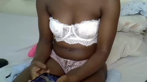 Essy online show from May 25, 9:59 am