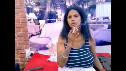 sexyva4u2luv online show from March 8, 6:28 am