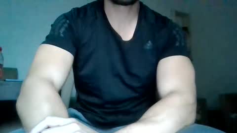 sexyyphilip online show from June 2, 8:00 pm