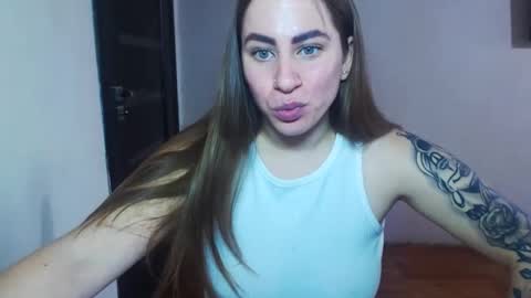 Yuliia online show from October 18, 9:35 am