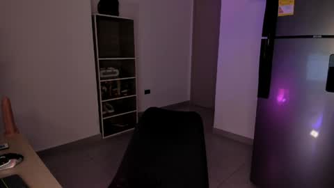 shadara  online show from April 12, 2:04 am