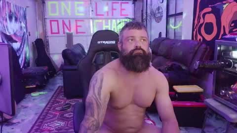 shadetreepornstar online show from April 26, 10:57 am