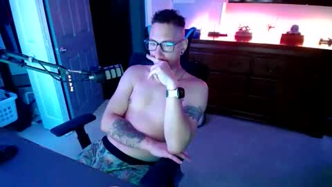 shaftyone4u online show from January 18, 12:52 am