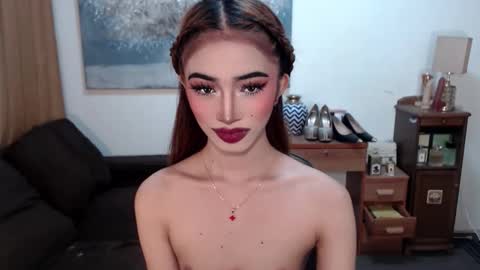 shaina online show from February 8, 11:08 pm