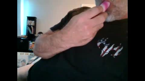 shakeyman889 online show from December 7, 3:47 pm