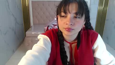Snapshot of shalon_diaz_sub chatting on February 17, 4:17 pm Shalon online show from February 17, 4:17 pm