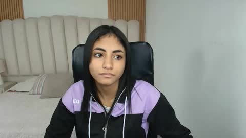 shanelle online show from March 23, 3:11 am