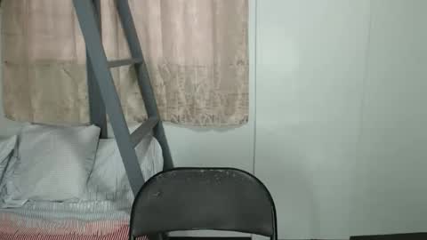 bini aiah online show from February 4, 5:11 am