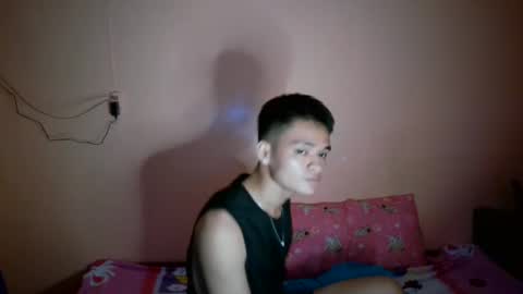 Dylan online show from February 8, 12:28 pm