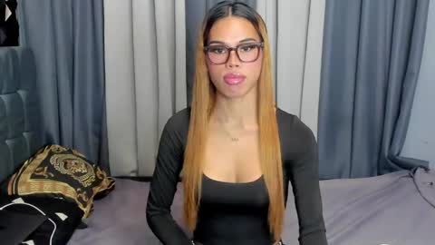 shanexx online show from April 28, 7:07 pm