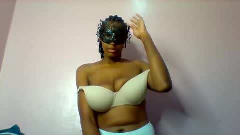 shanizz online show from February 23, 7:05 pm