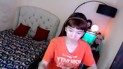 SHANTA FOX  s online show from October 30, 12:55 am