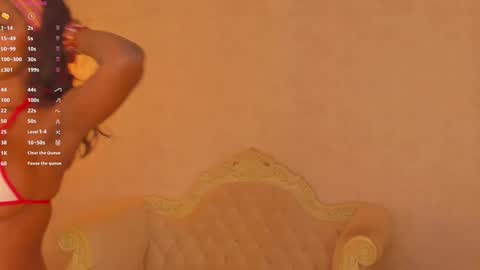 ShantallKnowles online show from November 18, 11:46 am